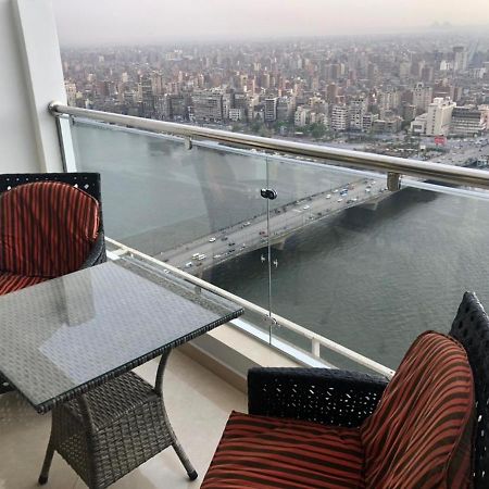 Pyramids Nile Tower Hotell Kairo Exteriör bild