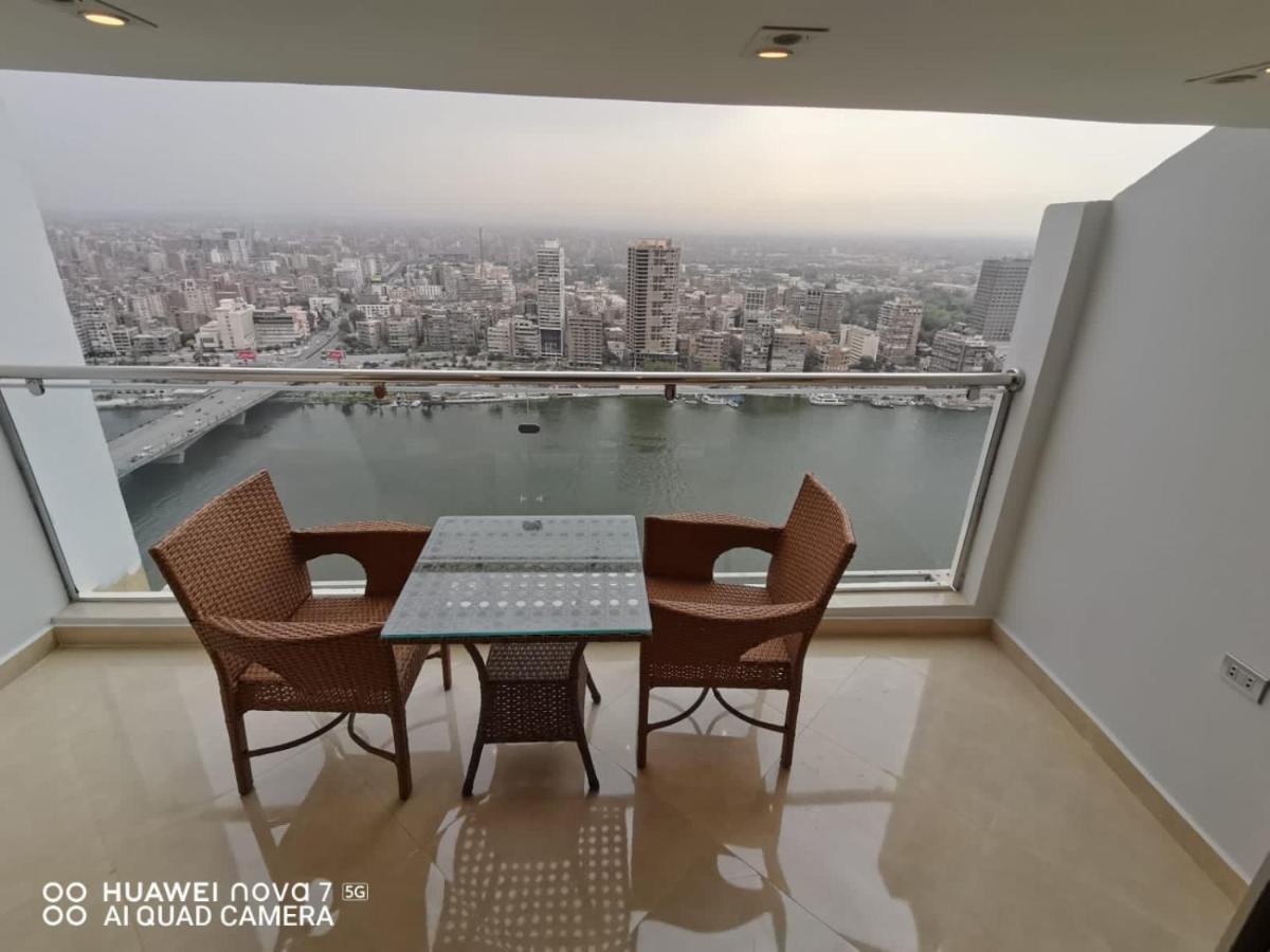 Pyramids Nile Tower Hotell Kairo Exteriör bild