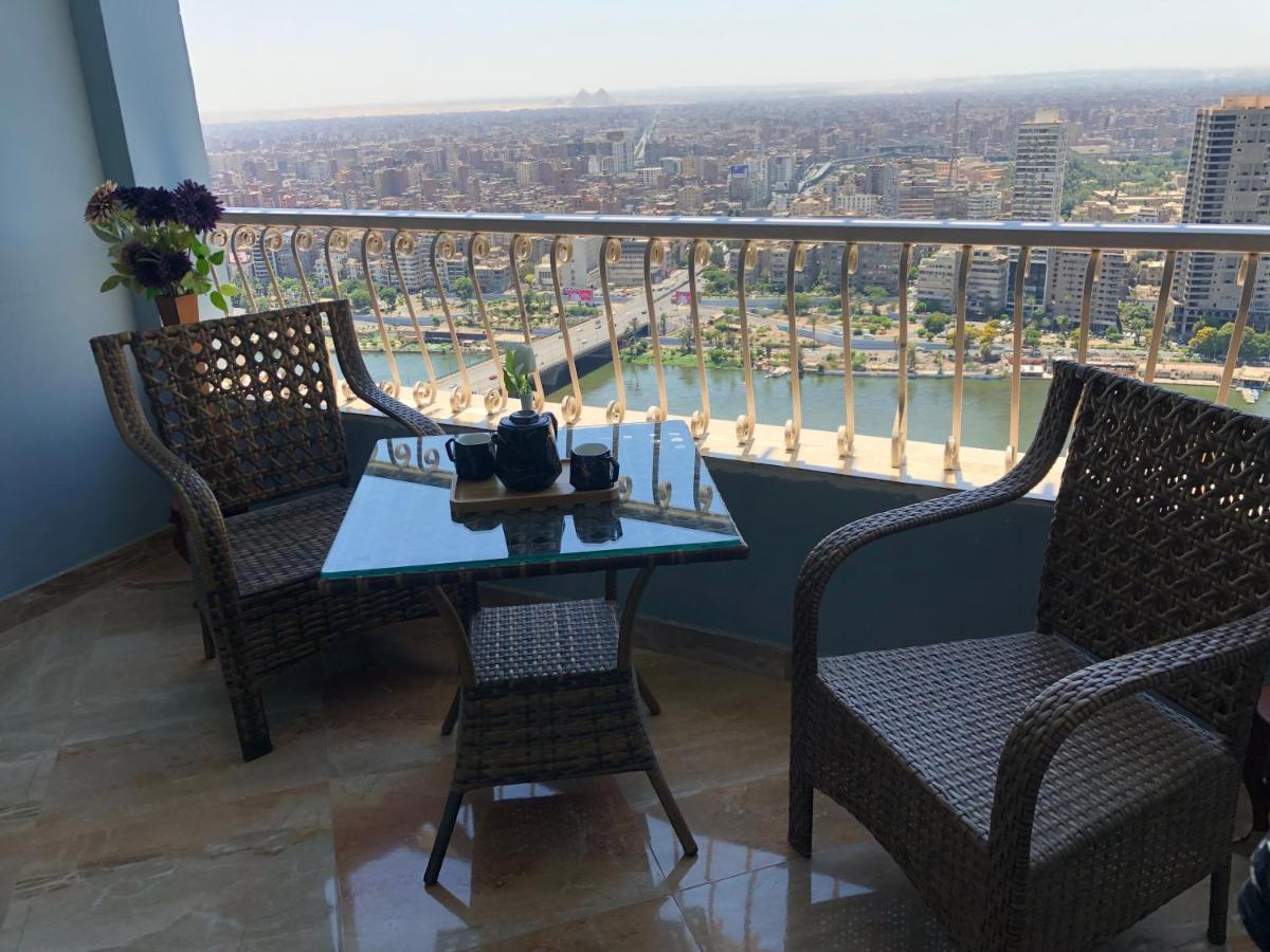Pyramids Nile Tower Hotell Kairo Exteriör bild