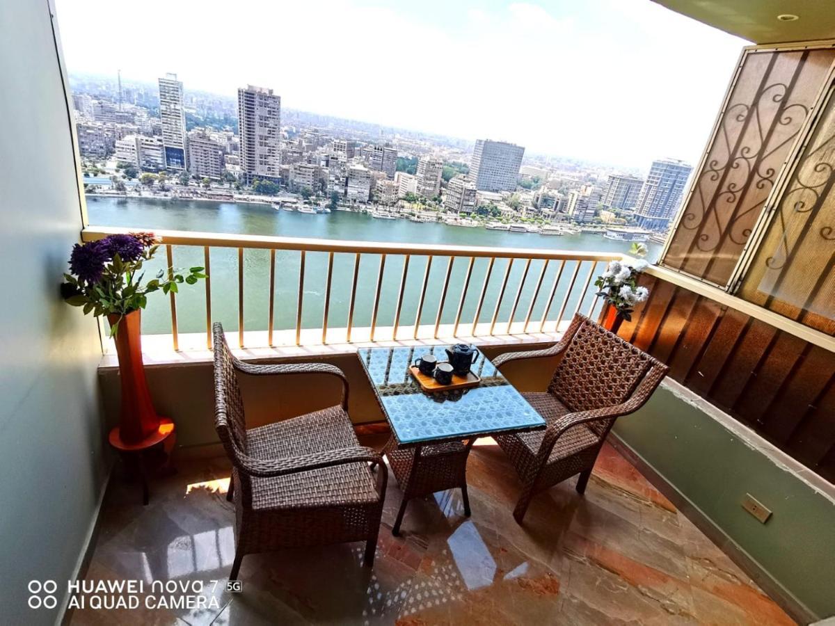Pyramids Nile Tower Hotell Kairo Exteriör bild